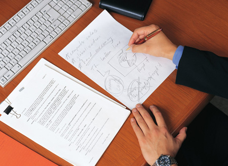 哪些人可申請受養人簽證